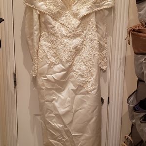 Wedding dress